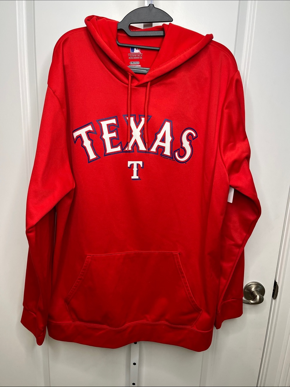 Majestic Red Texas Pullover Hoodie - Men's XL